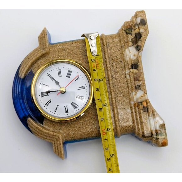Small Resin Mantel/Desktop Clock Sandy Beach Hand Crafted NEW - Picture 7 of 8